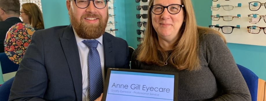 Free Advice and Help for those Struggling with Sight Loss